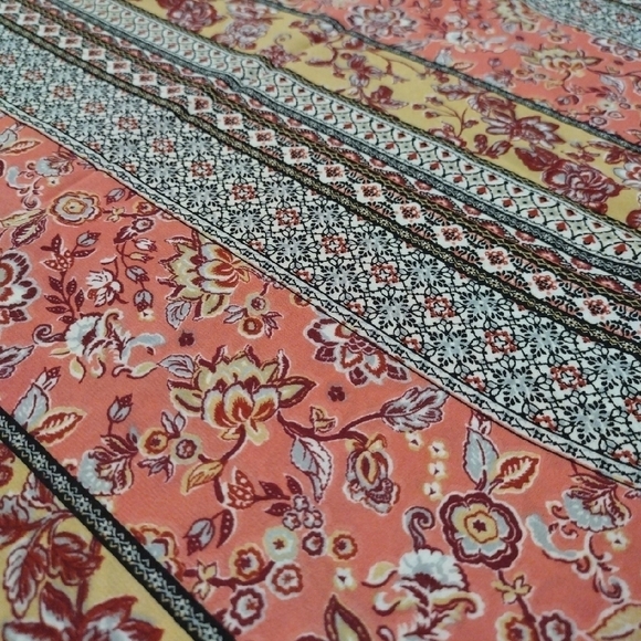 Multicolor Women's Top - Picture 5 of 6